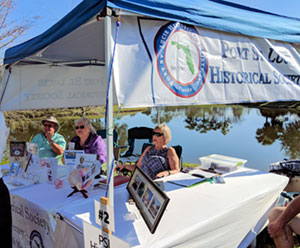 the society’s booth at the Botanical Gardens