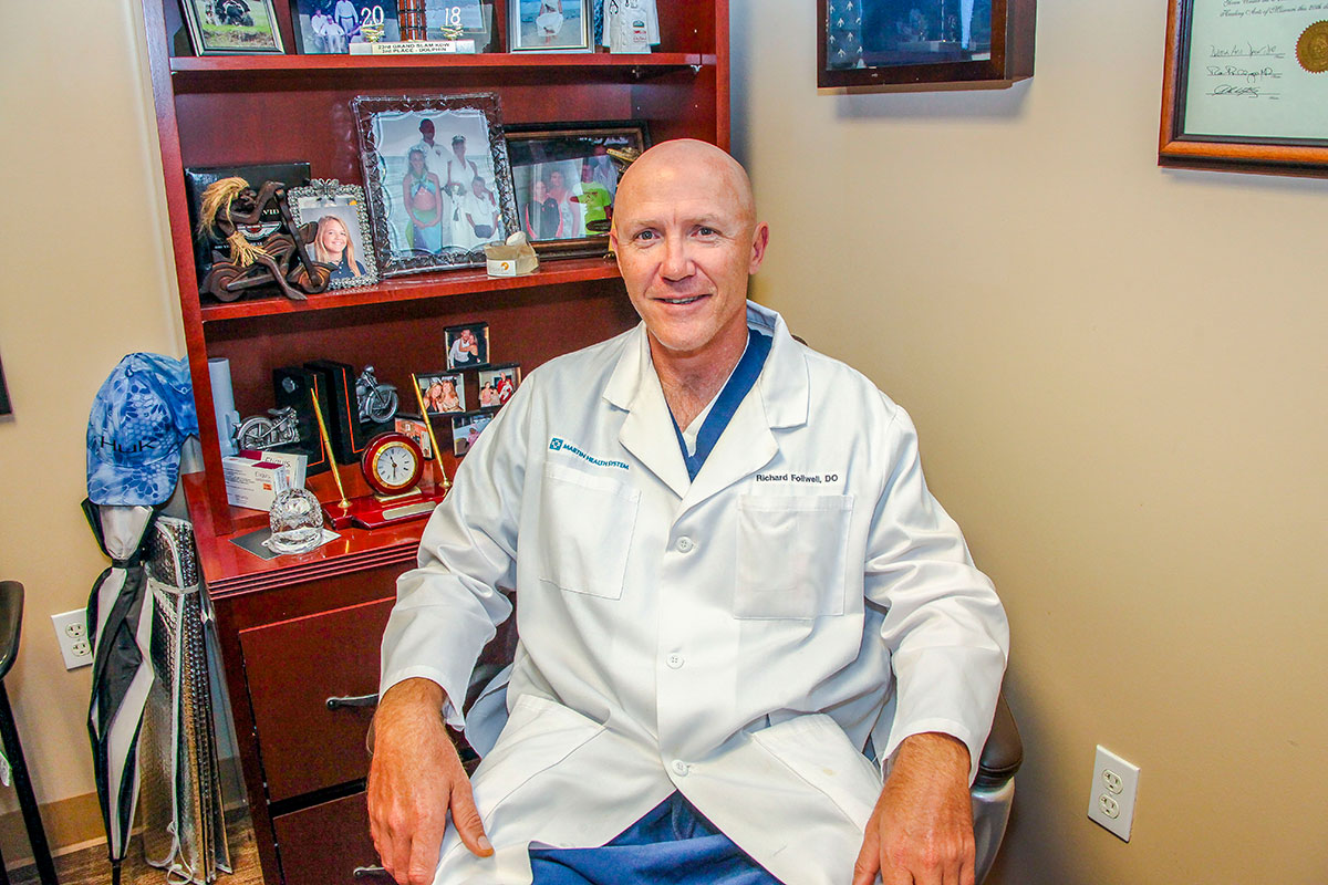 Read more about the article The SURGEON FISHERMAN