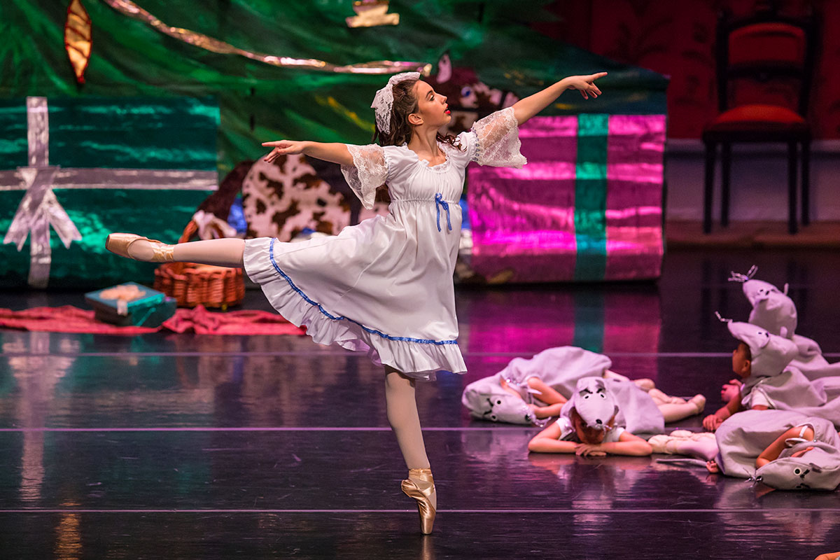 Read more about the article Holiday favorite spreads its magic
