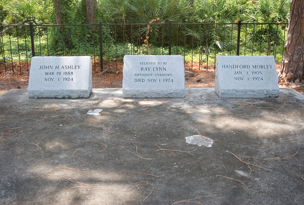Ashley, Lynn and Mobley were buried in the Little Ashley Cemetery