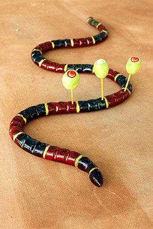 Hors d'oeuvres snakes 