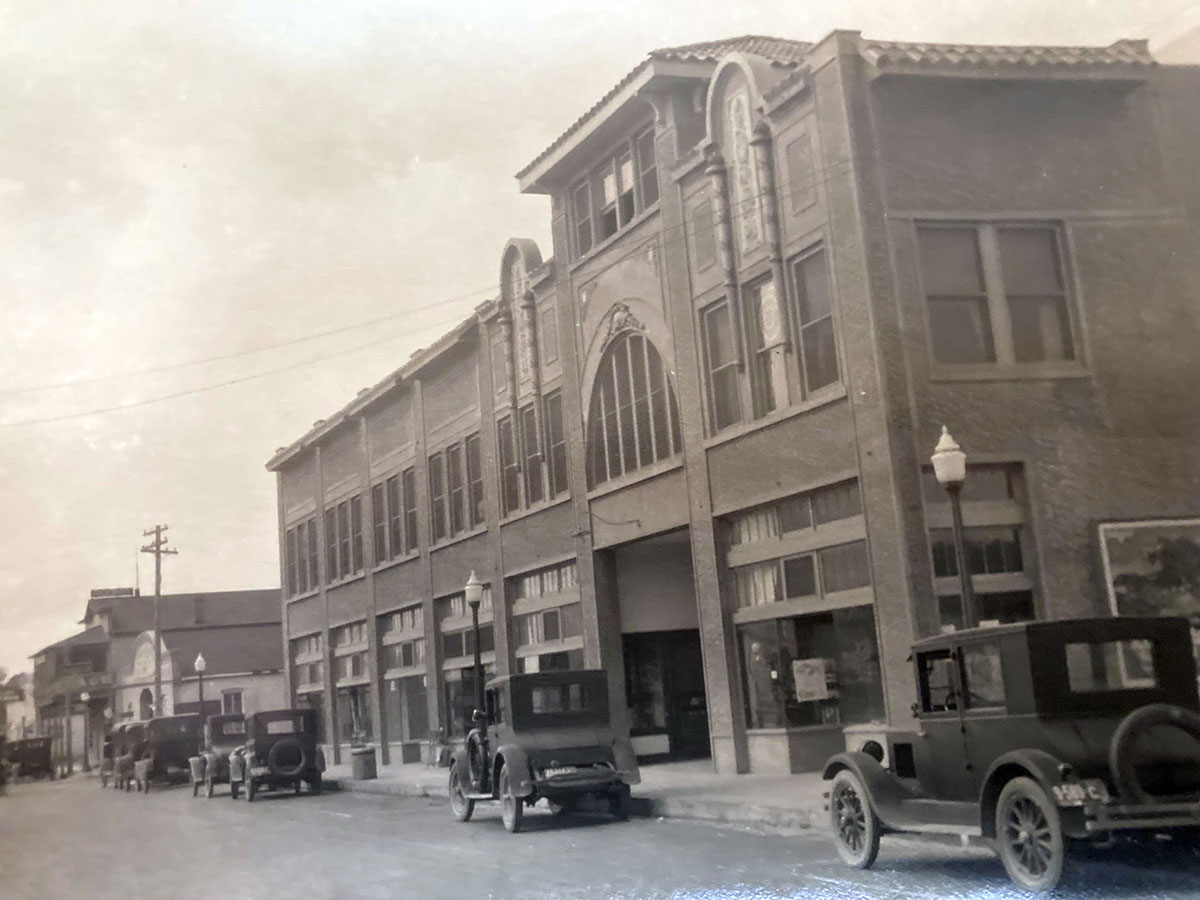 R.N.’Pop’ Koblegard’s Sunrise Theatre building as it appeared in the 1920s.