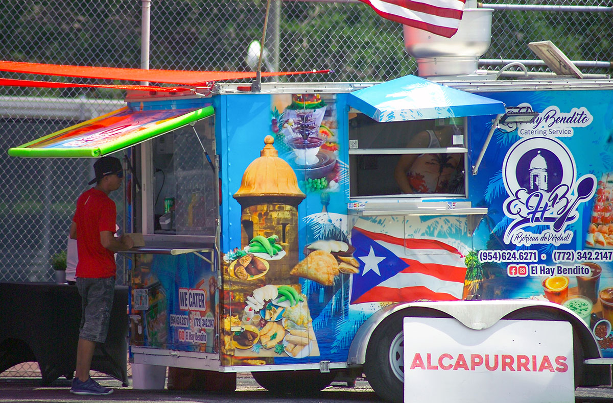 The colorfully decorated food truck can be found on Prima Vista Boulevard near Sportsman’s Park and Oquendo says weekends are quite the party.