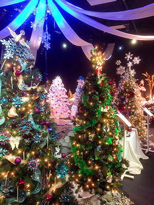 Custom decorated tree await visitors