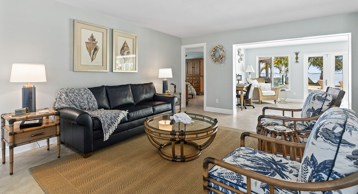 Deborah Underhill decorated the interior of the home she shares with her husband, Dave, with the eye of a professional interior designer. Buyers may negotiate to purchase the home with the furnishings included if they like.