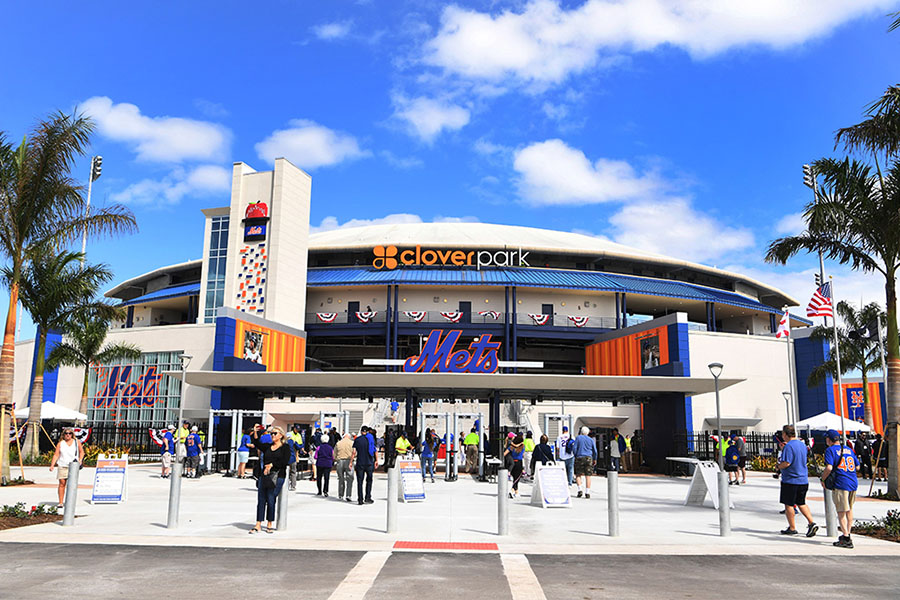 Once Clover Park opened as spring training home of the Mets, the surrounding area of Port St. Lucie boomed with new restaurants and pubs.